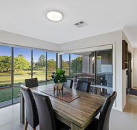 Fairway Village  Windaroo Lakes Golf Club - Southport Accommodation