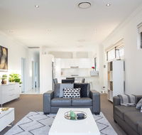 Family Size Apartment Close to Westmead Hospital - Southport Accommodation