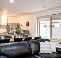 Faraday on Avoca - Southport Accommodation