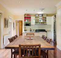 Forest View - Southport Accommodation
