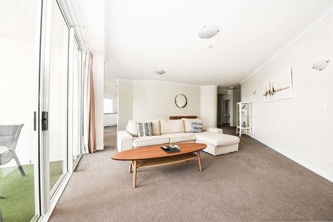 Founda Gardens Apartments - Southport Accommodation 1