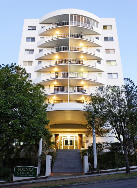 Founda Gardens Apartments - Southport Accommodation 3
