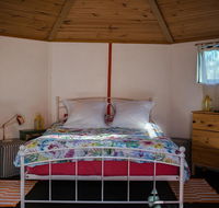 Funky Yurt on Acreage - Accommodation Southport