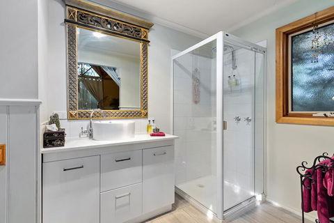 Gembrook Cottages - Southport Accommodation 2