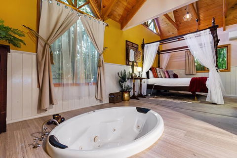 Gembrook Cottages - Southport Accommodation 3