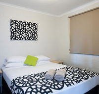 Geraldton's Ocean West Holiday Units  Short Stay Accommodation - Southport Accommodation