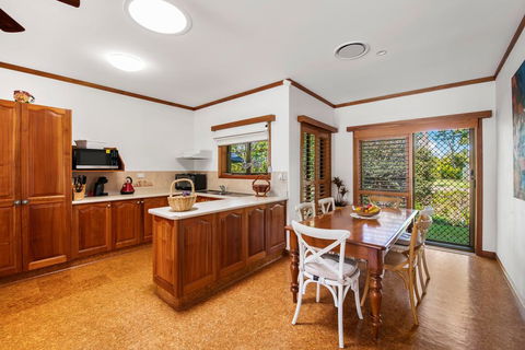 Getaway Haven In The Noosa Surrounds - Southport Accommodation 2