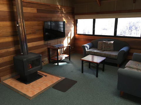 Girraween Environmental Lodge - Southport Accommodation 2
