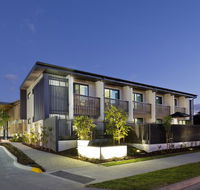 Glen Hotel and Suites - Southport Accommodation
