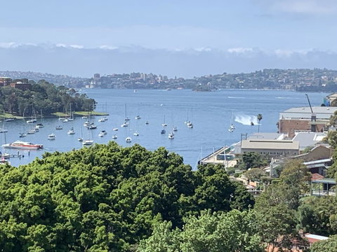 Glen Ormiston - Accommodation Southport 0