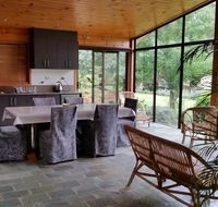 Glenhope Alpaca Farm Suites - Southport Accommodation