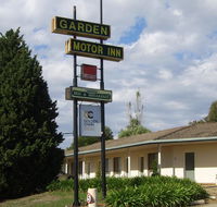 Golden Chain Garden Motor Inn Gundagai - Southport Accommodation