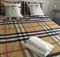 Golden House - Southport Accommodation