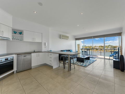 Goldsborough Place Apartments - Southport Accommodation 1