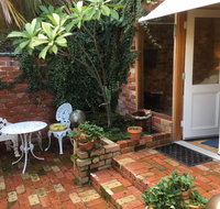 Gorgeous studio 2 minutes from the heart of Subiaco - Southport Accommodation