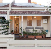 Gorgeous Subiaco cottage - Southport Accommodation