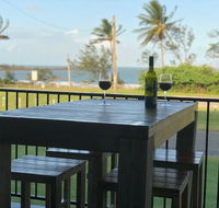 Grasstree Beachfront Shacks - Southport Accommodation