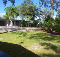 Greenacres Motel / Van Park - Southport Accommodation