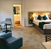 Gundagai Tourist Suites - Southport Accommodation