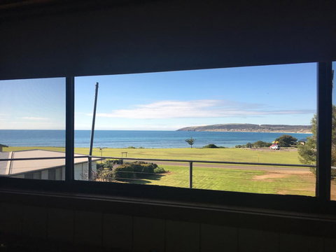 Hamilton - Southport Accommodation 1