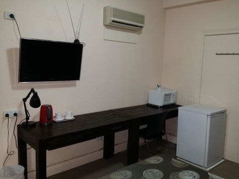Hampton Court Apartments - Southport Accommodation 2