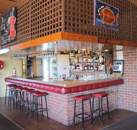 High Country Motel - Southport Accommodation