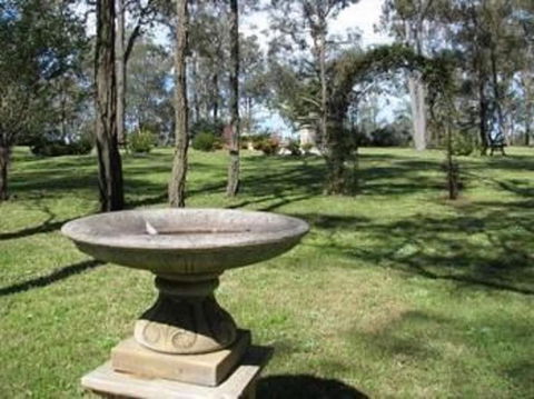 Hill Top Country Guest House - Southport Accommodation 1