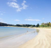 Hobart Beach Front Cottage - Southport Accommodation