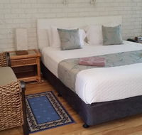 Holland Park Motel - Southport Accommodation