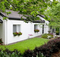 Homewood Cottages - Southport Accommodation