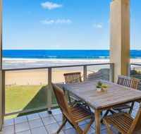 Horizons - 1/99 Ocean View Drive - Southport Accommodation