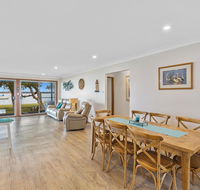 Kalimna Lakeside Living - Southport Accommodation