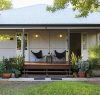 Kenilworth Cottage Barcaldine - Southport Accommodation