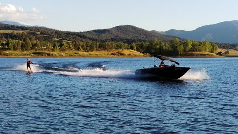 Khancoban Lakeside Caravan Park - Southport Accommodation 2