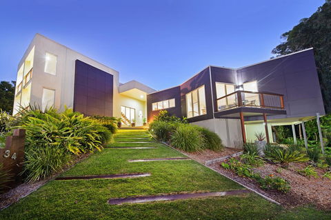 Kilala - Executive Home - Southport Accommodation 0