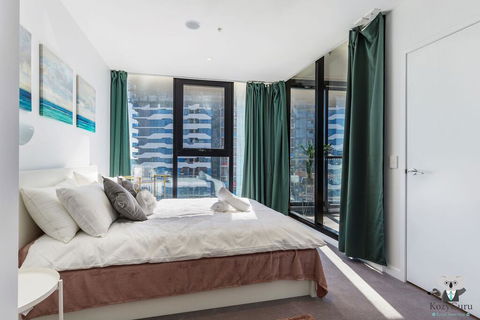 KOZYGURU FORTITUDE VALLEY HOLIDAY STYLE 2 BED APT FREE PARKING QFV211-1601 - Southport Accommodation 1