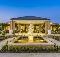 La Bella Vita - Southport Accommodation