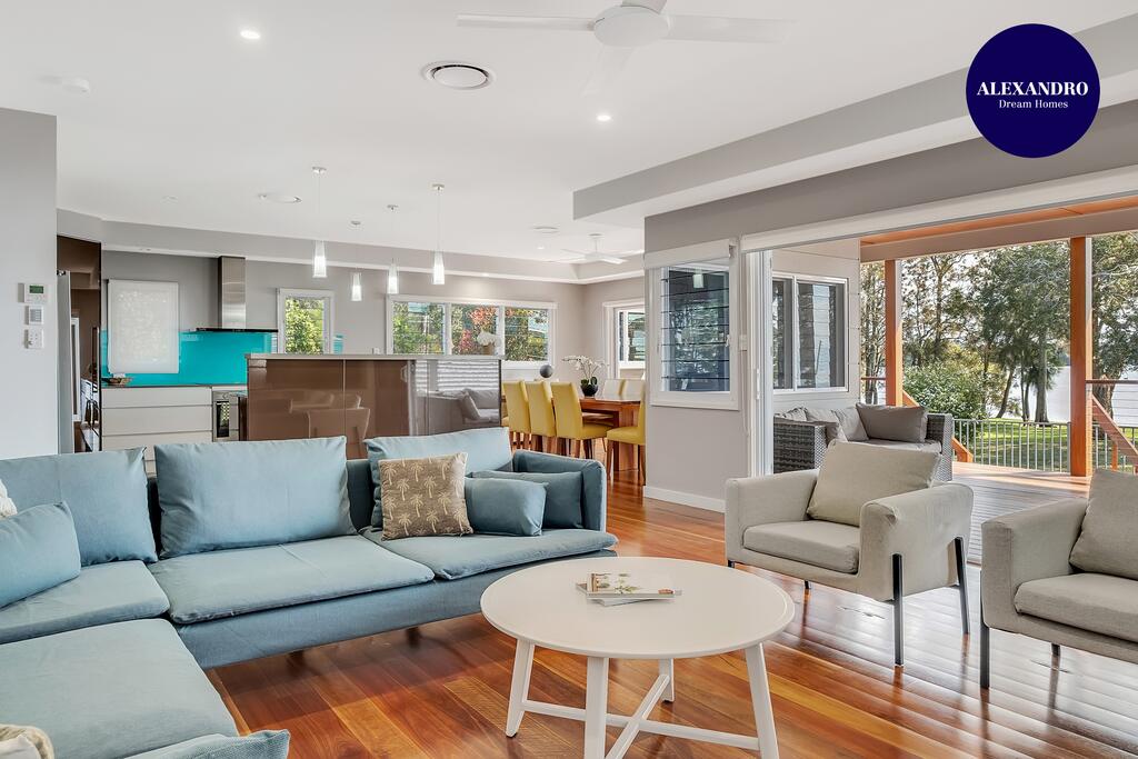 Chain Valley Bay NSW Accommodation Southport