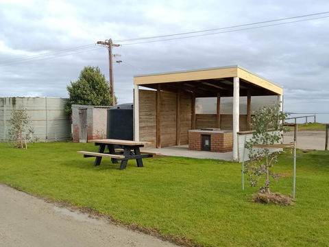Lang Lang Caravan Park - Southport Accommodation 0