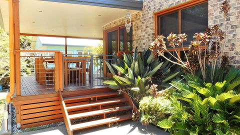 Lees By The Sea At South West Rocks - Southport Accommodation 0