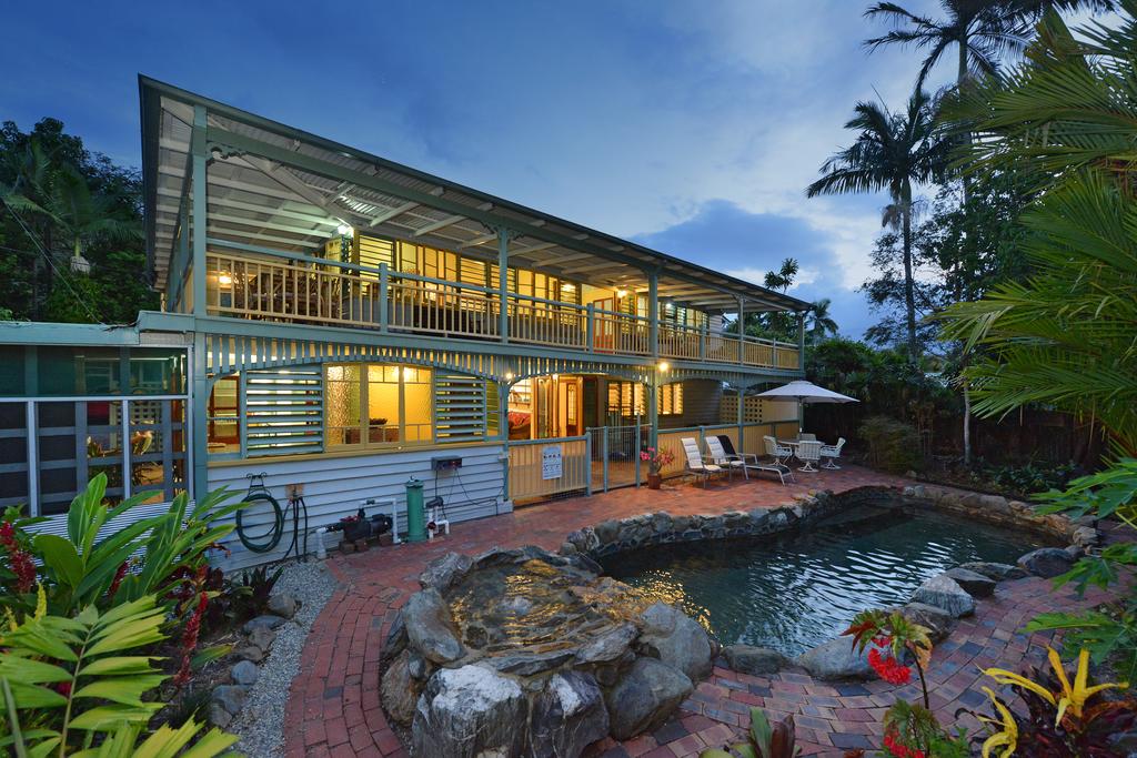 Stratford QLD Southport Accommodation