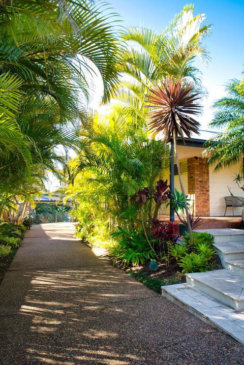Magnificent Lakeview House - Long Jetty - Southport Accommodation 3
