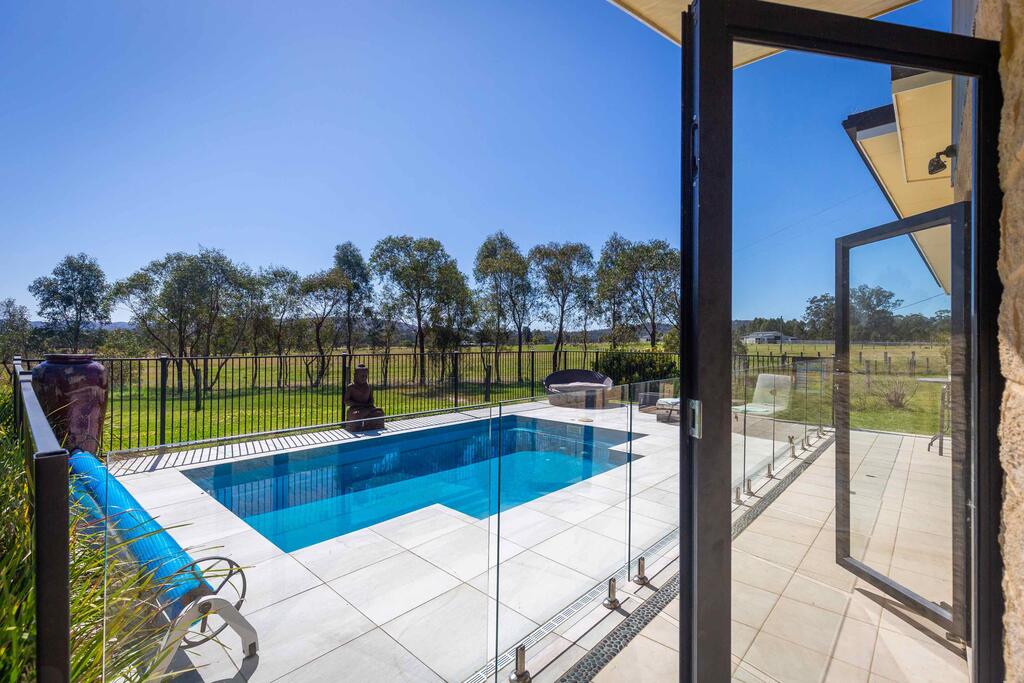 Paxton NSW Southport Accommodation