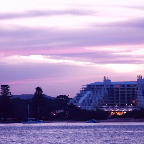 Mantra Ettalong Beach - Southport Accommodation 3
