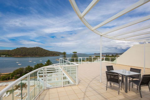 Mantra Ettalong Beach - Southport Accommodation 0