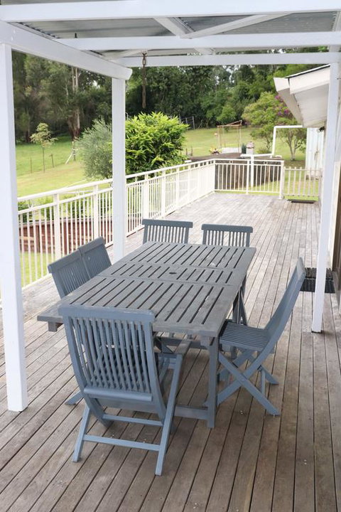 Mapleton Falls Farm House - Southport Accommodation 2