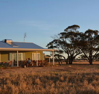 Mary's Farm Cottages - Southport Accommodation