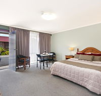 Melaleuca Motel - Southport Accommodation