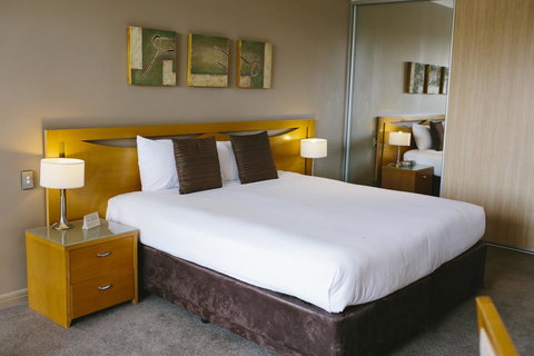 Mercure Kooindah Waters Central Coast - Accommodation Southport 3