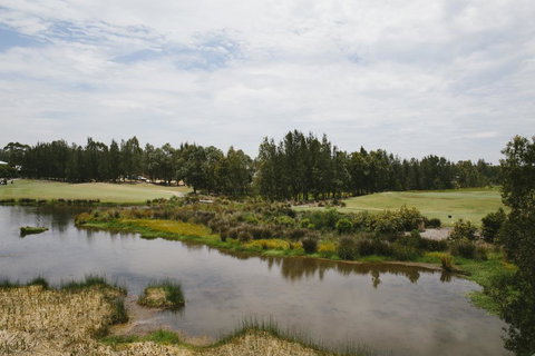 Mercure Kooindah Waters Central Coast - Accommodation Southport 2